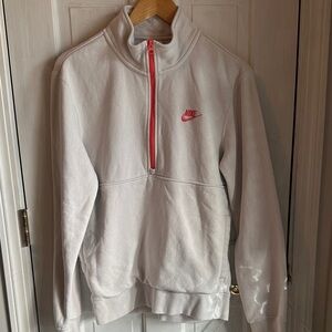Nike Stone 1/2 Zip Sweatshirt with Coral Accents_Men’s size small